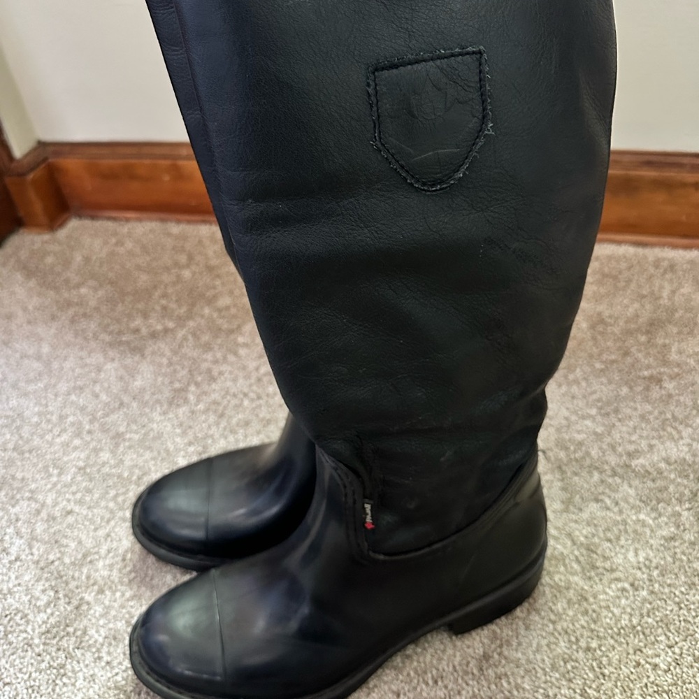 Pajar Black Stylish Rain Boots - Picture 2 of 8